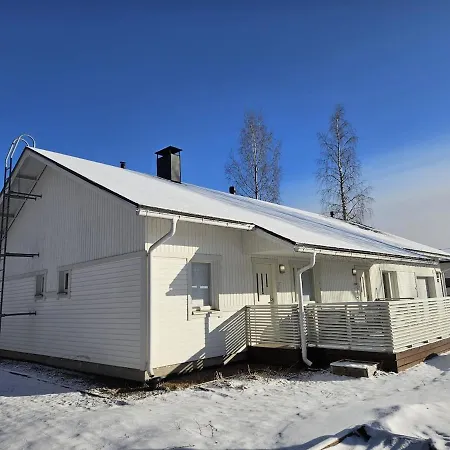 Arctic Aurora In A Traditional Finnish Apartamento